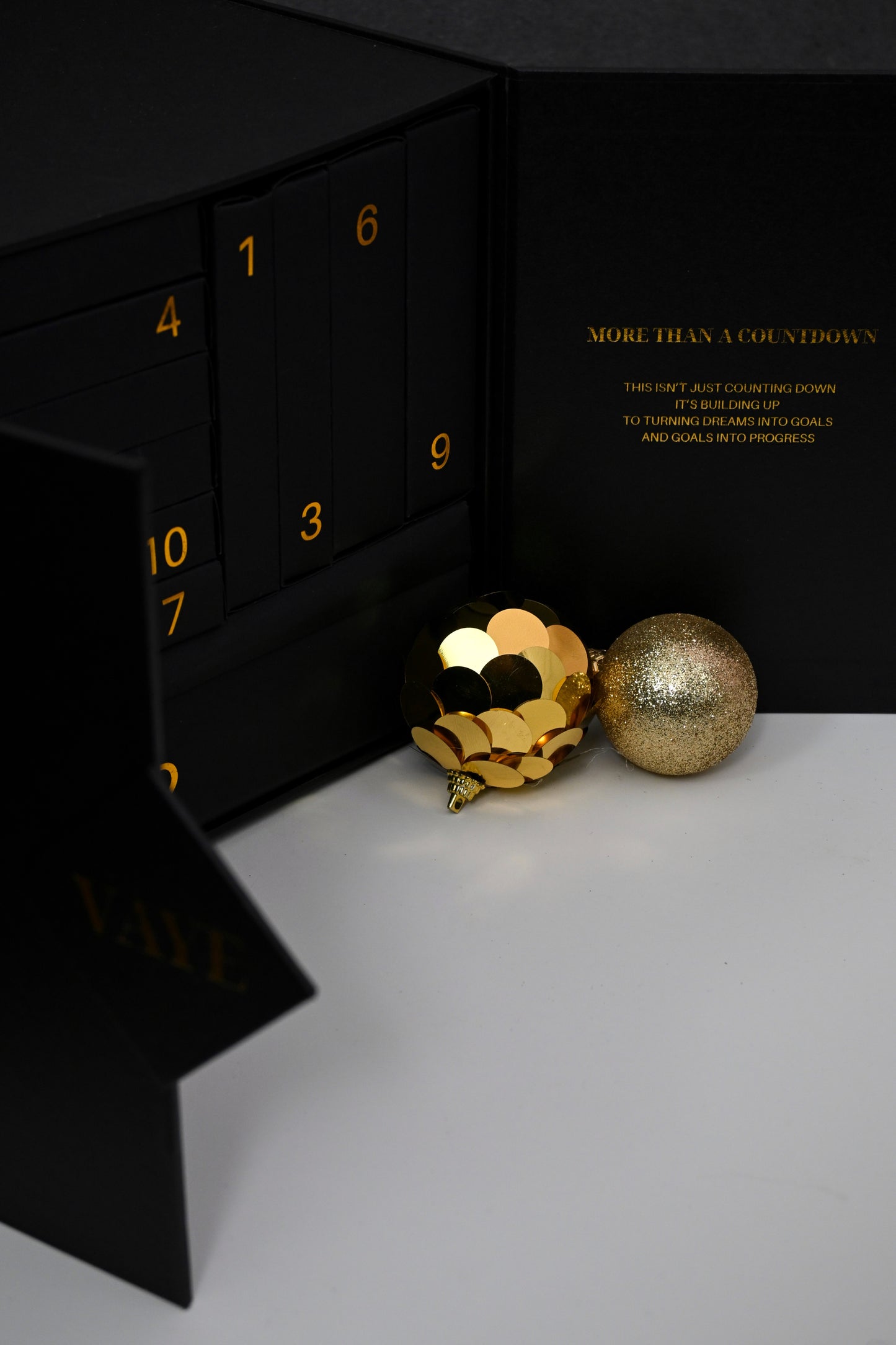 Pre-order advent calendar