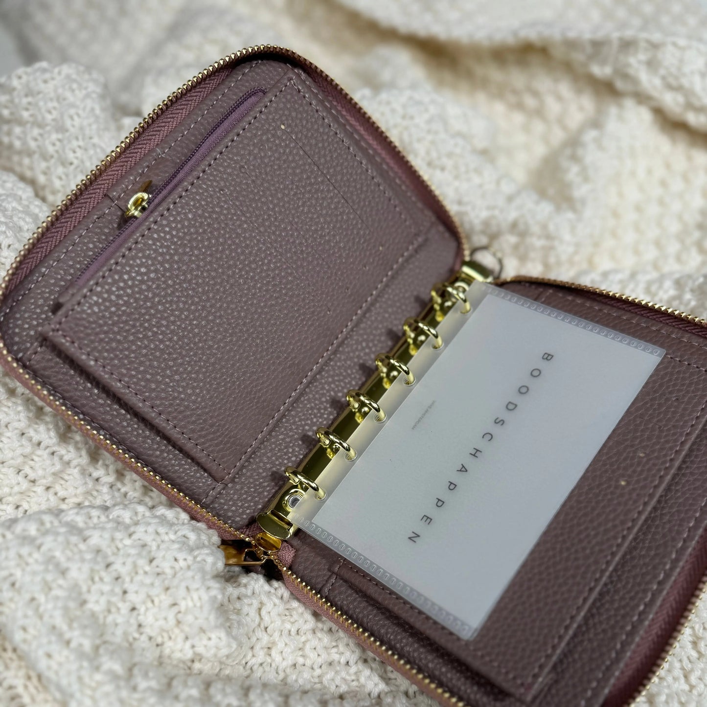 A7 binder mauve Vaye Amsterdam