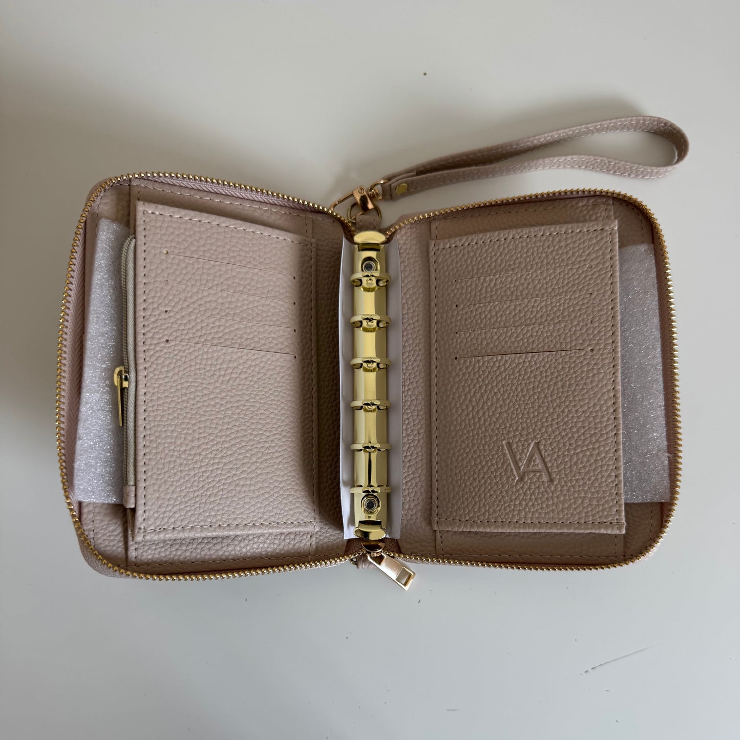 A7 binder beige