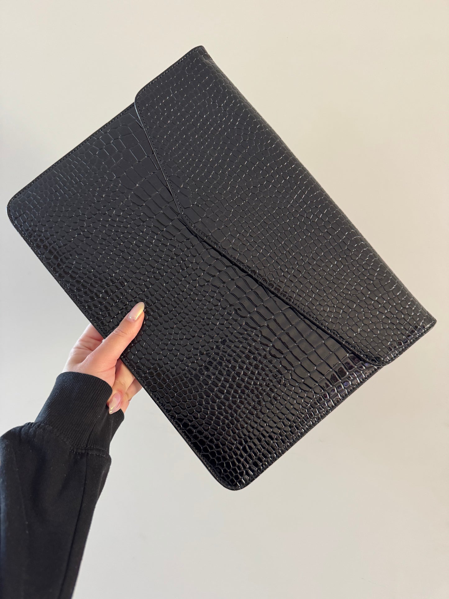 Laptop sleeve