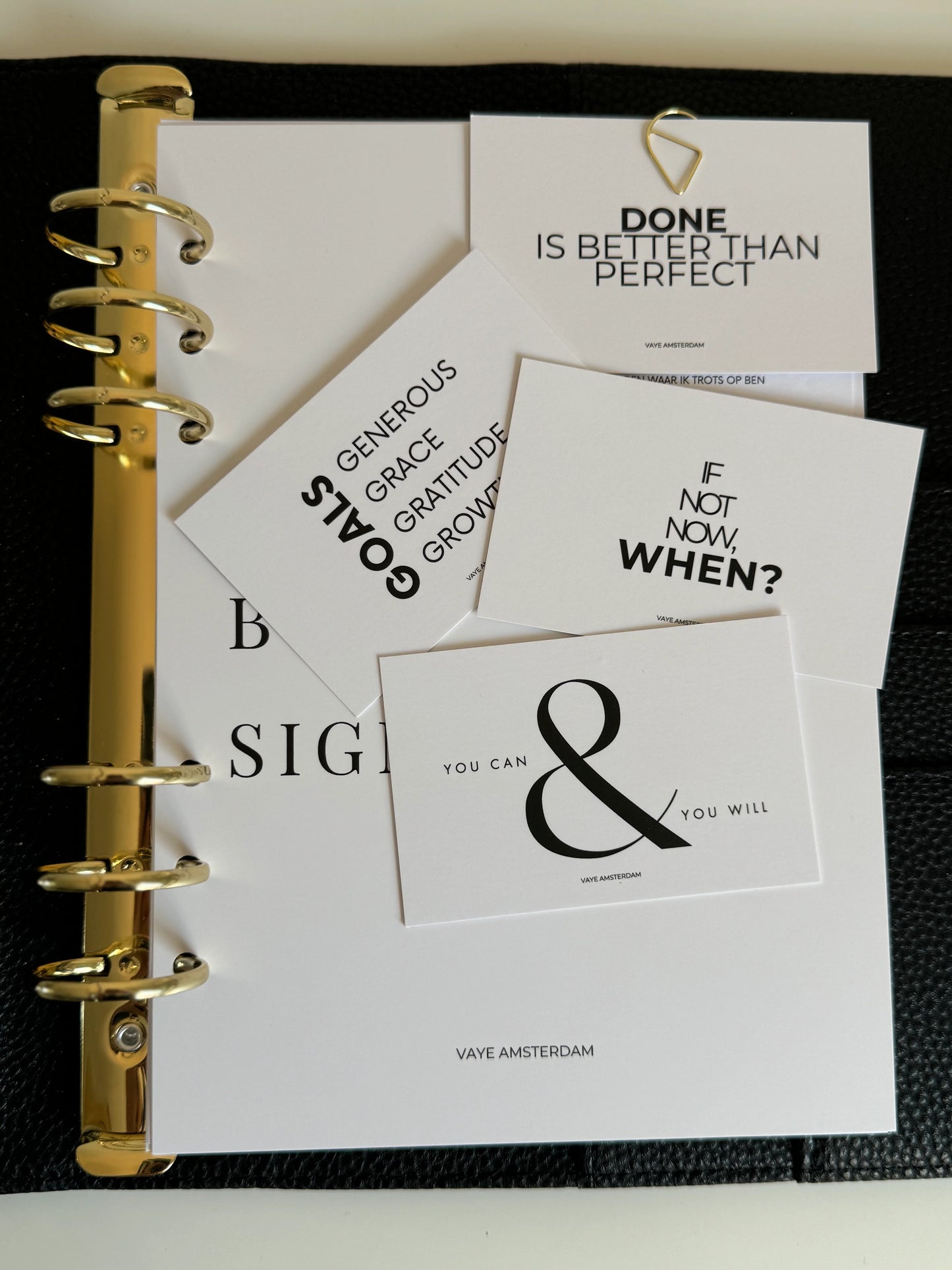Mini quotes binder styling