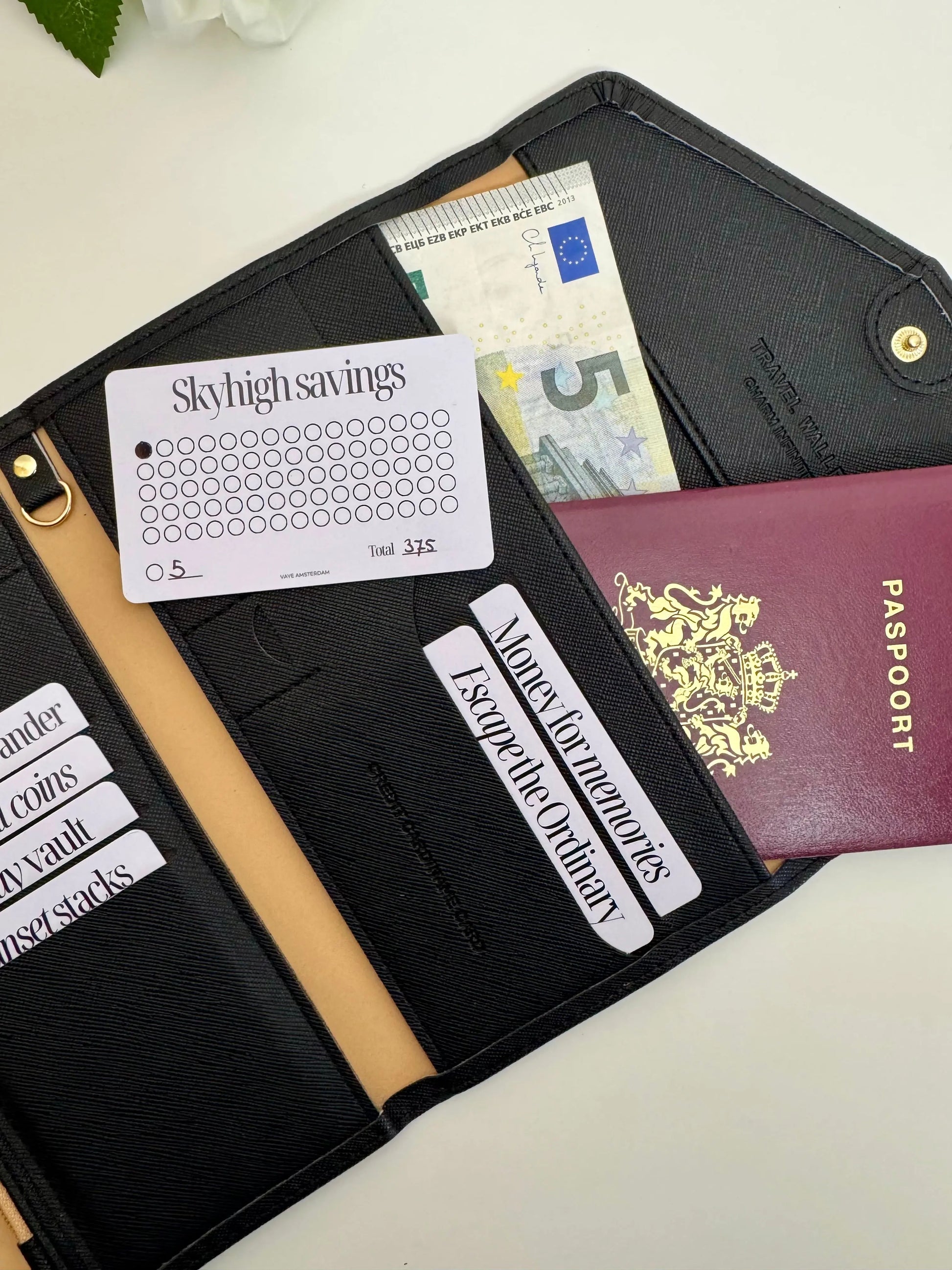 Travel wallet met vakantie spaar challenge - Vaye Amsterdam